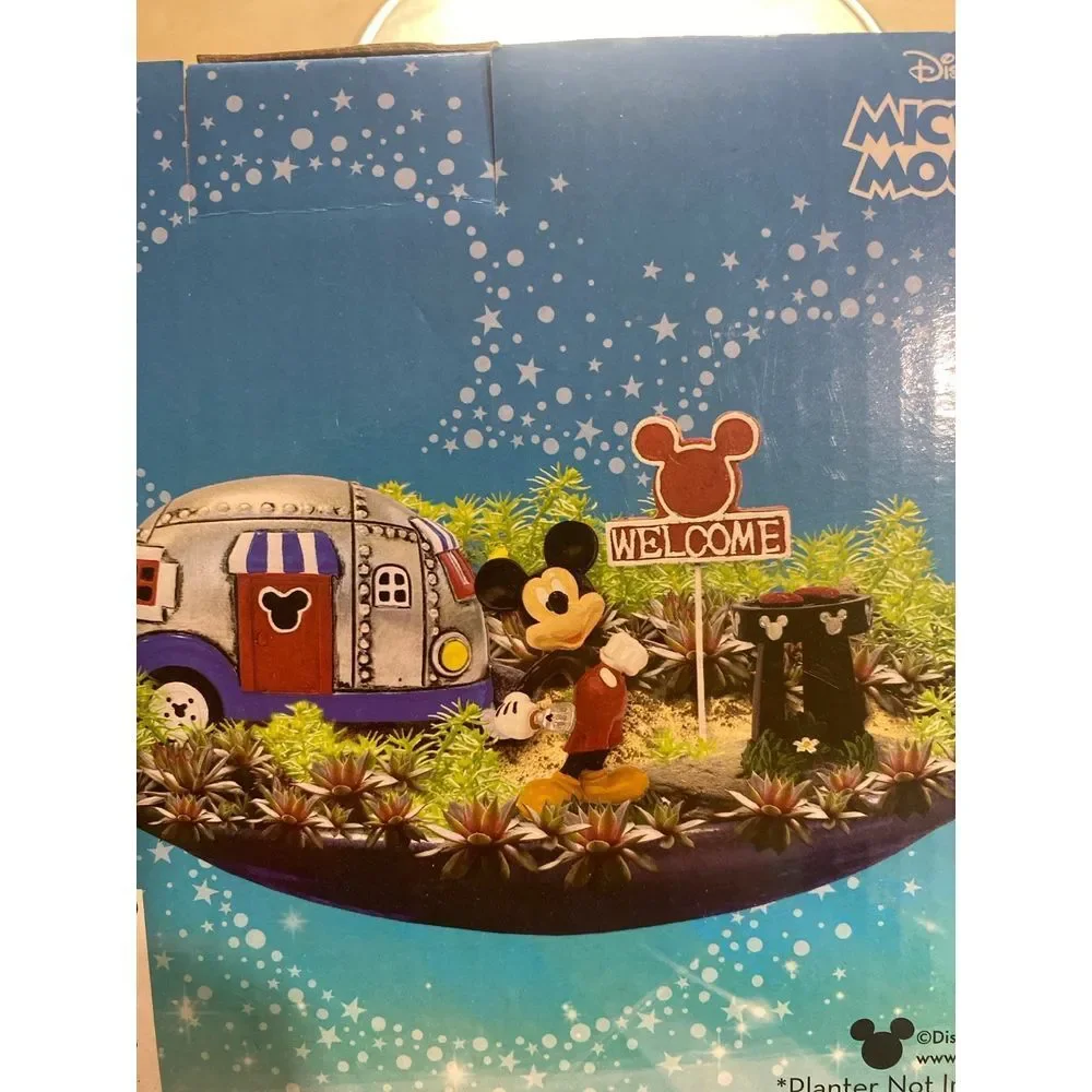 Disney Outdoor living bundle Minnie‎ Mouse , Pluto and Mickey Mouse